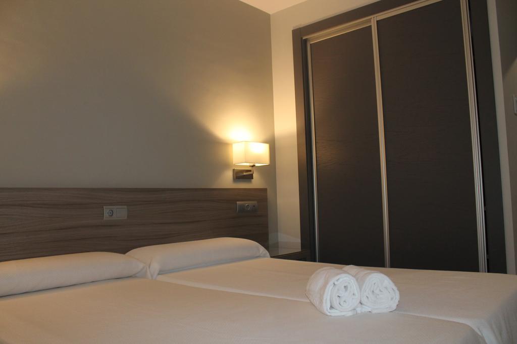 Hotel Miguel Sanchez Alhaurín de la Torre Exterior photo